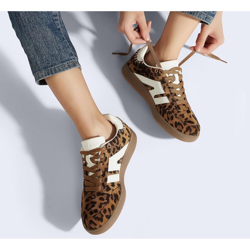 Women's Leopard Classic Retro Gum Sole Fashion Fabric Sneakers Shoes - Picture 2 of 6
